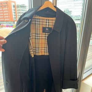 Black Burberry coat (48R) [it grew on me I’m just gonna keep it]